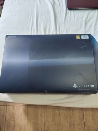 PS4 Pro (PlayStation 4 Pro) 500 millones