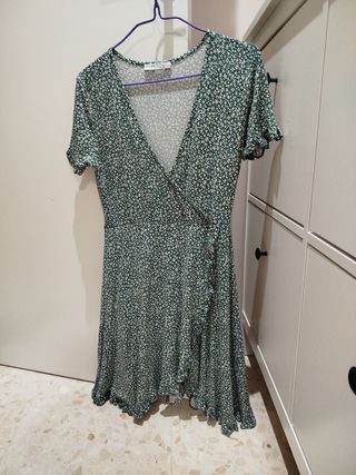 Vestido Pull&Bear verde estampado