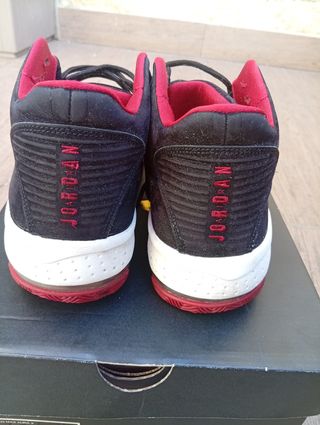 Zapatillas Jordan Max Aura 2