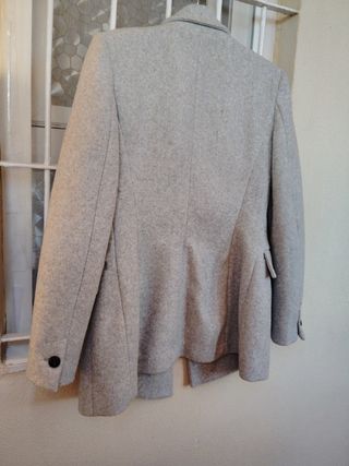 Abrigo Zara gris talla S