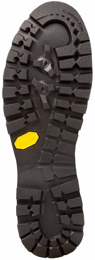 Zapatillas Millet  T 38.5 Nuevas