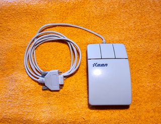 Mouse Keen 9 Pin Vintage