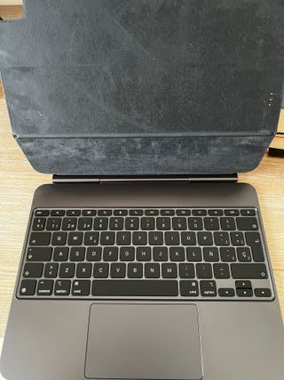 Teclado Apple Magic Keyboard 13" M4