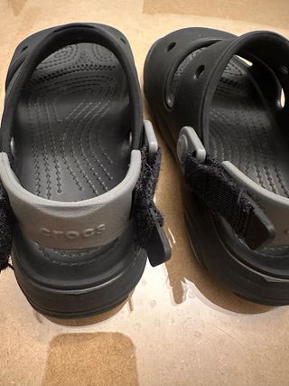 Sandalias Crocs niño talla 30/31