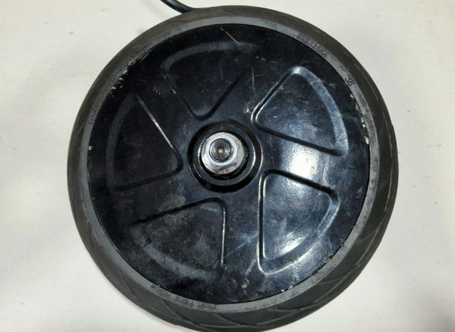 Rueda patinete eléctrico 19cm