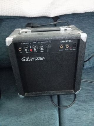 Guitarra eléctrica Silverado + Amplificador