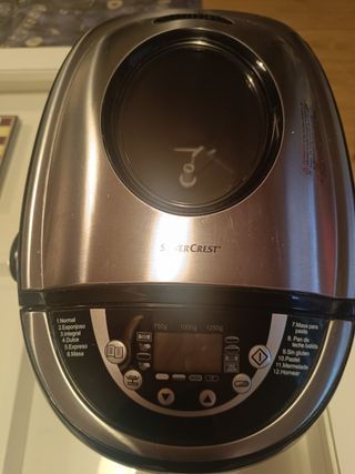 Panificadora SilverCrest 850W