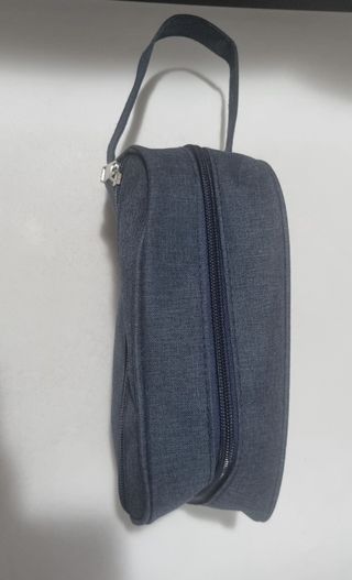 Pochette da viaggio blu scuro
