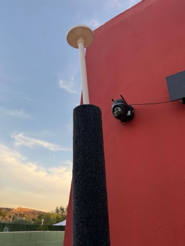 Rascador gato gris CatCraft 238-274cm Ajustable