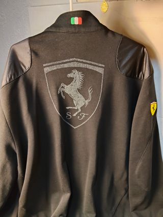 Chaqueta Ferrari negra