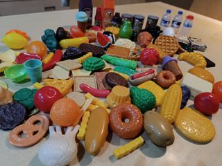Juguete comida pirámide - más de 100 piezas