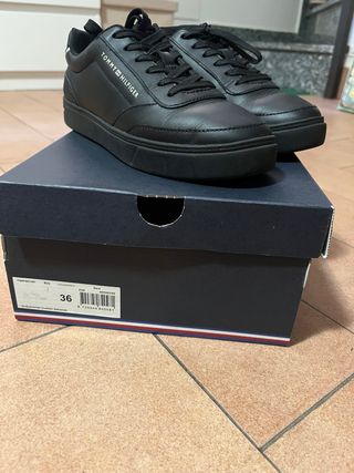 Tommy Hilfiger - Scarpe nere 36