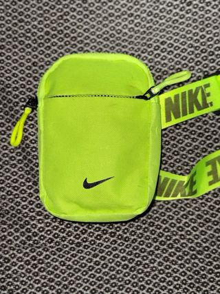 Riñonera Nike Verde neón