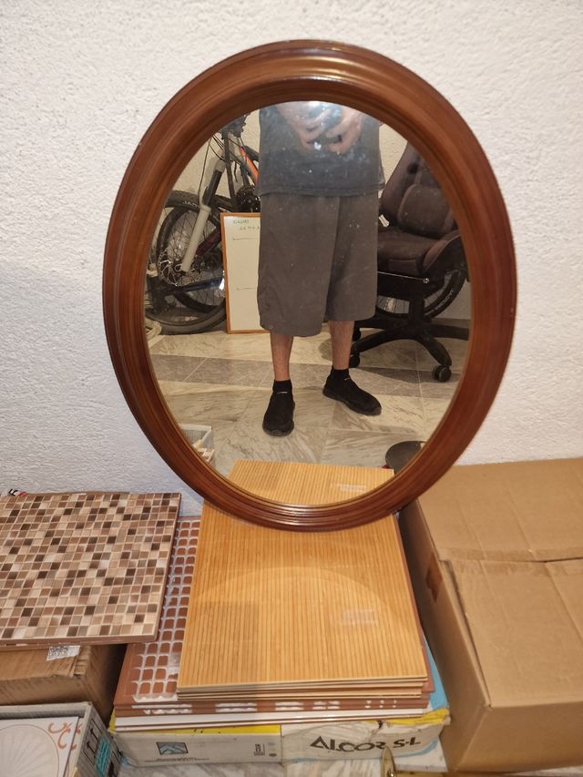 Espejo ovalado antiguo madera