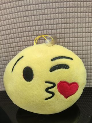 Peluche Emoji Beso.