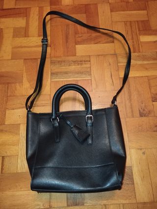 Bolso negro bandolera