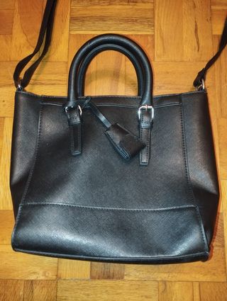 Bolso negro bandolera