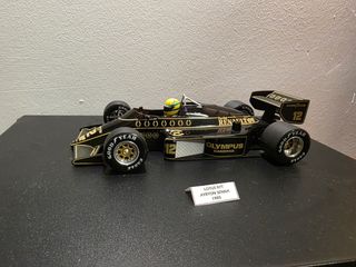 Lotus 97T Senna 1/18 Minichamps 