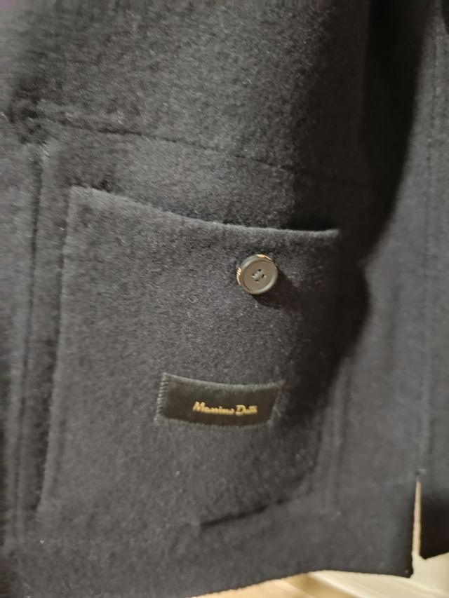 Chaqueta negra Massimo Dutti