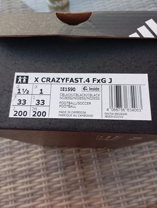 Botas fútbol niño Adidas - Talla 33