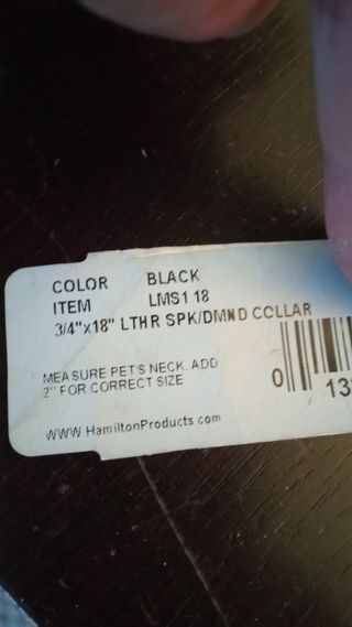 Collar perro cuero negro con pinchos