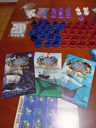 Juego British vs. Pirates 1 y 2 mas expansiones 