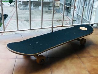 SKATE DE MARCA “HUDORA”