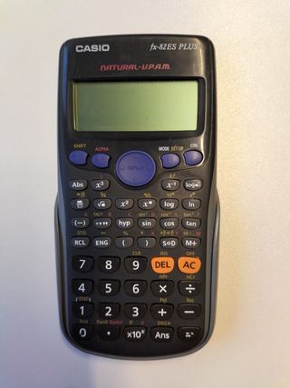 Calculadora Científica Casio fx-82ES PLUS