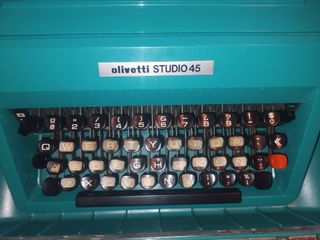 Olivetti Studio 45: Máquina de escribir