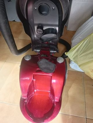 Aspiradora Centronic Dirt Devil