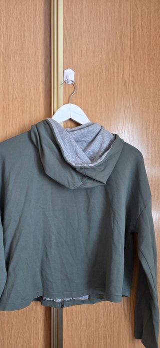 Sudadera Oysho verde oliva talla M