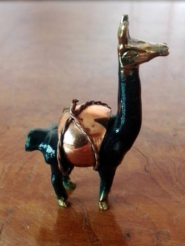 Llama de cobre. Vintage. Perú