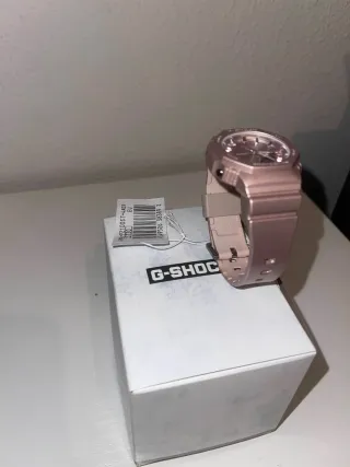 Reloj Casio G-Shock Mujer GMA-P2100ST-4A Rosa