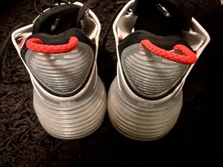 Nike Air Max 2090 - Talla 43