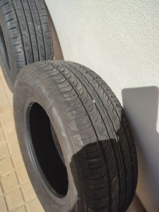 4 Neumáticos usados pero como nuevos 185/70R13 86T