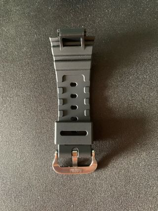 G-Shock GW-M5610U-1: Set cinturino e lunetta