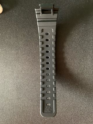 G-Shock GW-M5610U-1: Set cinturino e lunetta