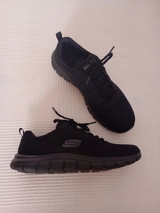 Zapatillas Sckechers color negro