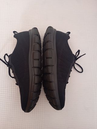 Zapatillas Sckechers color negro