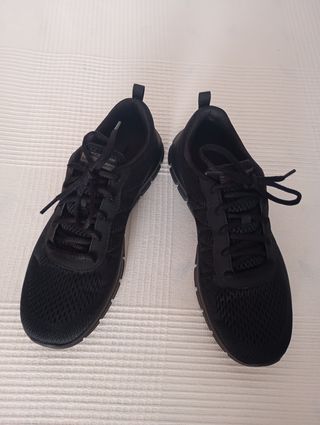 Zapatillas Sckechers color negro