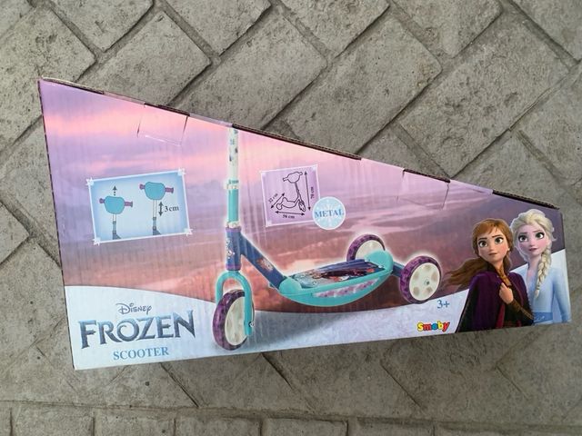 Patinete infantil Frozen