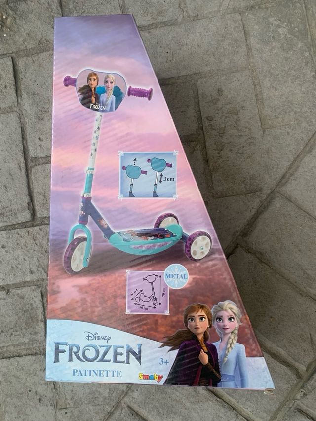 Patinete infantil Frozen