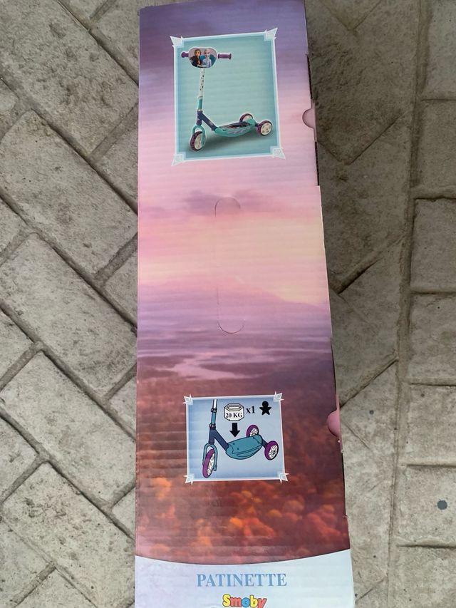 Patinete infantil Frozen