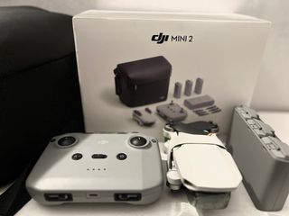 DJI Mini 2 Drone Combo - Pacchetto completo
