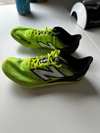 Zapatillas New Balance MD500 - clavos