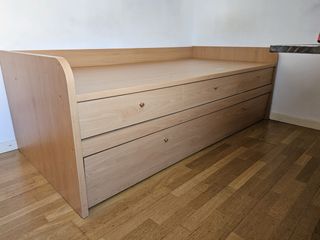 Cama nido doble de madera con tres cajones