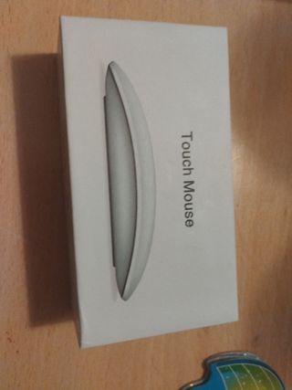 Mouse wireless con etichetta bianca Touch Mouse - 