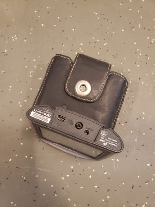 GPS Tomtom con funda