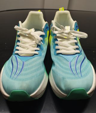 Zapatillas deportivas suela carbono 