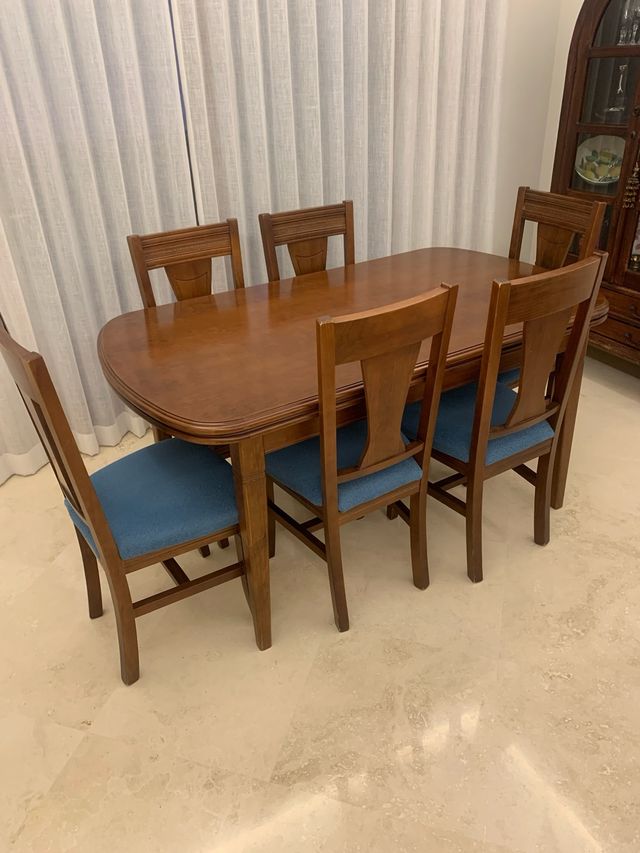 Mesa comedor madera + 6 sillas